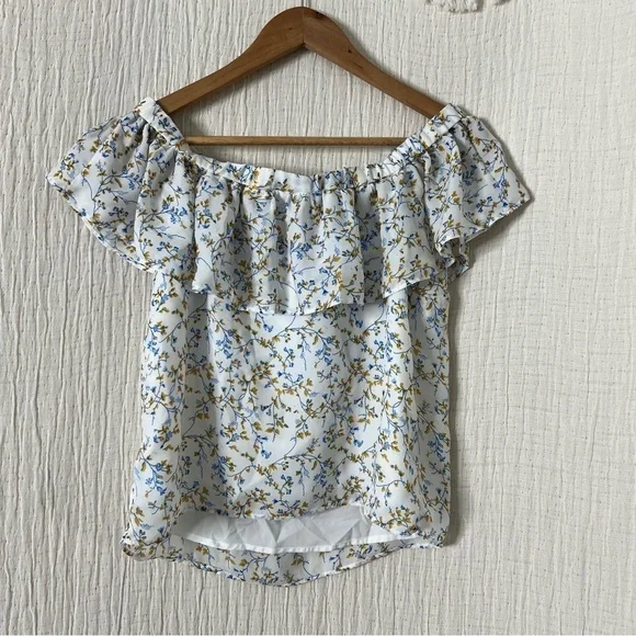 Kaari blue white blue floral off the shoulder top with neck tie ribbon size PS - Picture 3 of 6